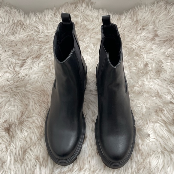 Missguided Boots - Picture 2 of 2